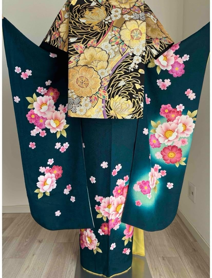 お値下げ☆美品緑色の振袖フルセット♪髪飾り付き お値下げ☆美品緑色の振袖フルセット♪髪飾り付き 2024年